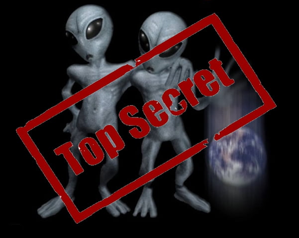 Risultati immagini per tracce e segni di alieni