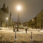 MALTEMPO: NEVE E GHIACCIO SPEZZANO L'ITALIA. ROMA NEL CAOS MALTEMPO: NEVE E GHIACCIO SPEZZANO L'ITALIA. ROMA NEL CAOS