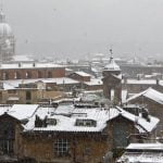 MALTEMPO: NEVE E GHIACCIO SPEZZANO L'ITALIA. ROMA NEL CAOS MALTEMPO: NEVE E GHIACCIO SPEZZANO L'ITALIA. ROMA NEL CAOS