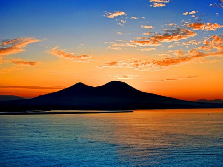 A Che Ora Fa L Alba Domani