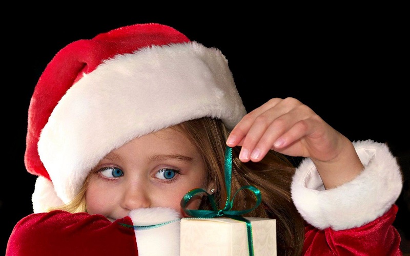 Regalo Di Natale 2.Psicologia Del Dono Ecco Cosa Rivelano I Regali Di Natale