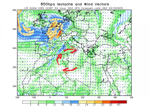 La mappa del vento a 850 hpa mette in evidenza l'origine della massa d'aria calda e rovente che si prepara ad investire le Isole Maggiori e le nostre regioni più meridionali