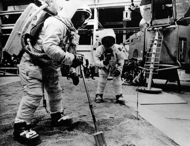 85 anni fa nasceva l'astronauta Neil Armstrong: il primo uomo sulla