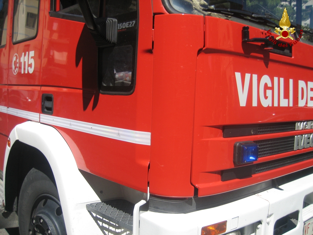 Incendi Calabria: resta attiva a Vibo Valentia l'unità di crisi - Meteo Web