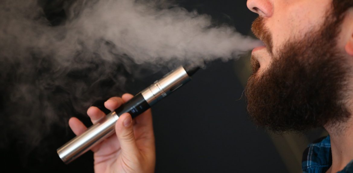 La Sigaretta Elettronica Puo Causare Acqua Nei Polmoni