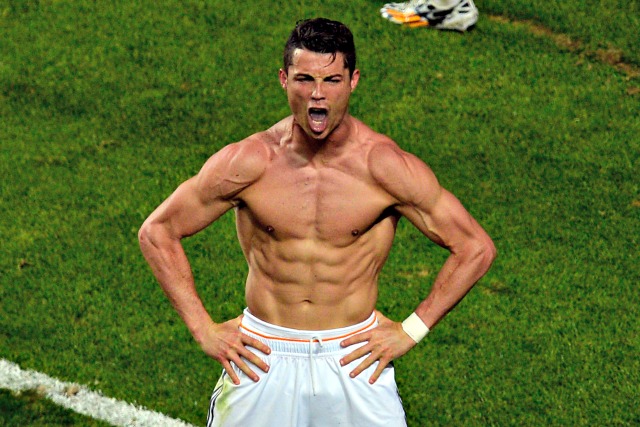 Svelati i segreti della dieta di Cristiano Ronaldo: pesce spada, ...