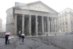 MALTEMPO: NEVE A ROMA