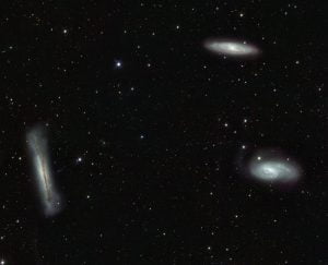 leotriplet_vst_900