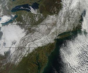 modis-aqua-halloween-weekend-2011-snow-lg