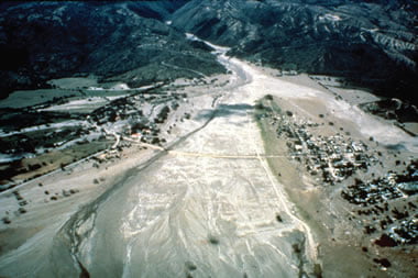 Credit: USGS photograph by R.J. Janda
