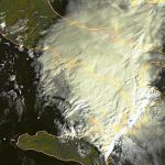 Da Livorno al Sud, il ciclone Mediterraneo alimenta violentissimi sistemi temporaleschi “V-Shaped”: ecco cosa sta flagellando l’Italia