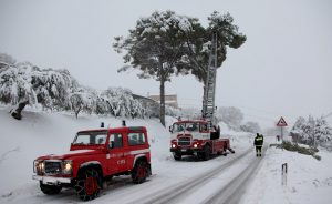 vigili del fuoco neve