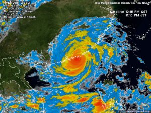Il tifone "Usagi" al momento del "landfall" nei pressi di Hong Kong