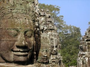 STATUE ANGKOR WAT 1 - Copia