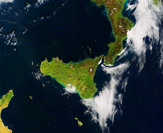 AERONET_ETNA.2014047.terra.1km