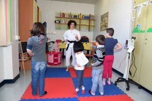 Salute/ I piccoli pazienti del Gemelli danno un "calcio" al cancro -2
