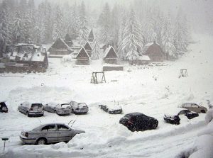 alluvione bosnia neve03