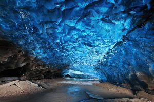 CRYSTAL CAVE 2