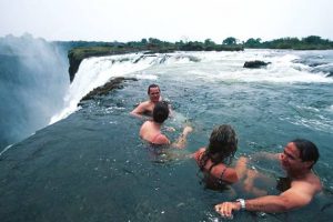 PISCINA DIAVOLO