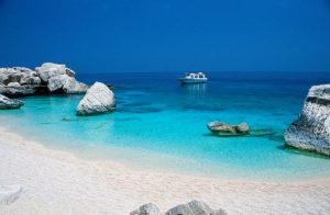 Beach / Cala Mariolu