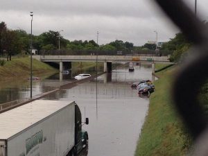 detroit-flood-cars