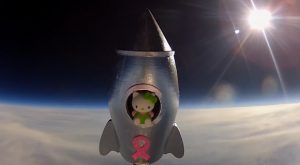 hello-kitty-in-space-feature