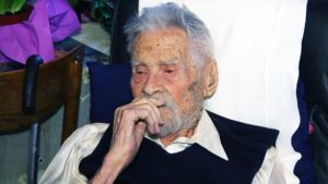 sakari momoi uomo più vecchio del mondo