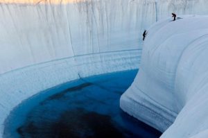 ICE CANYON 2