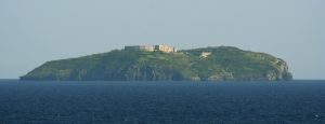 santo-stefano-ventotene-1024x393