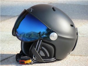 Ski_Helmets_Climbing_Helmets_Sports_Helmets