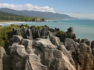 PANCAKE ROCKS
