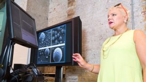 Sarah da Costa, ideatrice del reggiseno anticancro