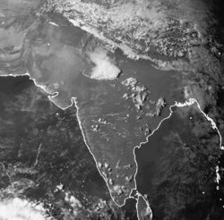 I potenti "Clusters temporaleschi" che caratterizzano la fase pre-monsonica fra nord dell'India e Bangladesh