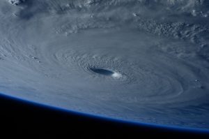 tifone Maysak (2)