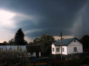 L'immagine della "supercella" di ieri nell'Oblast' di Lviv