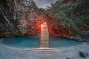 ARCO MAGNO 4