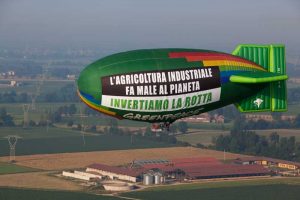 dirigibile greenpeace (12)