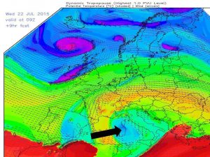 L'anomalia della tropopausa all'origine dei forti temporali di queste ore
