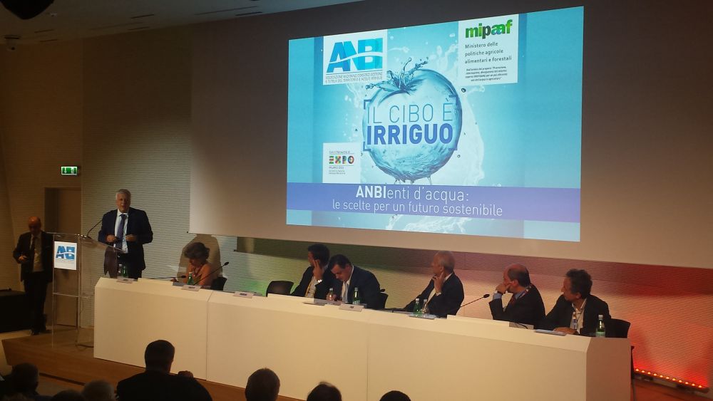 Ministro_Galletti_Il cibo è irriguo