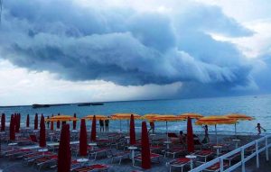 shelf-cloud-lecce