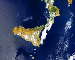 AERONET_ETNA.2015218.aqua.1km