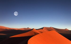 AFRICA_MOON