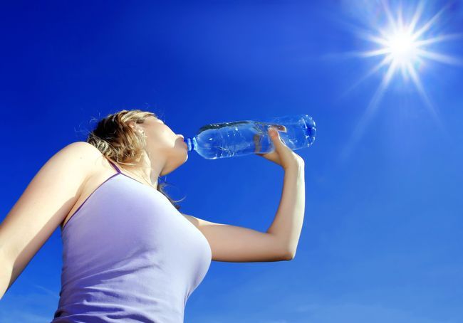 La nostra resistenza al caldo estremo è più bassa del previsto: studio sulla termoregolazione umana