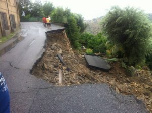 Smottamento nel centro storico di Rossano