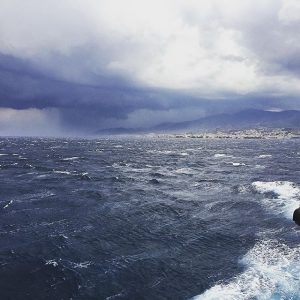 Il "downburst" prodotto dal temporale aspromontano sullo Stretto di Messina