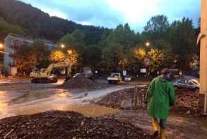 Alluvione Emilia fiume piena (15)
