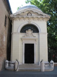 Dantes_tomb_ravenna