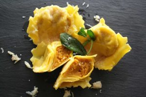 tortelli-zucca-mantovani-003-600x399