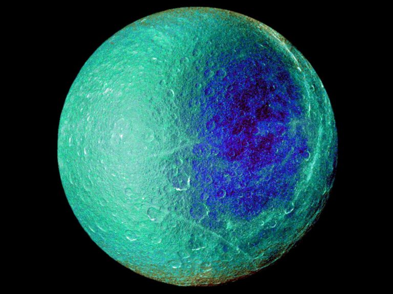 Rea, satellite naturale di Saturno (LaPresse/Reuters)