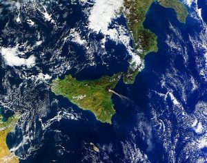 AERONET_ETNA.2015343.terra.1km